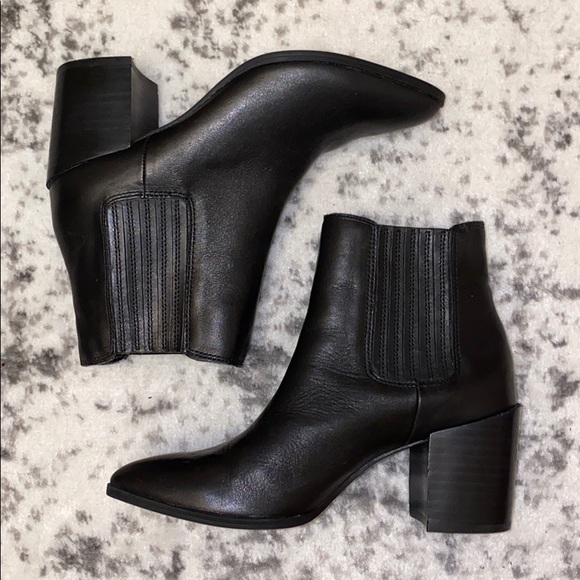 Steve Madden Jet Leather Chelsea 